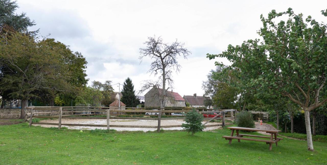 Appartamento La Ferme Des Nonains Montjavoult Esterno foto